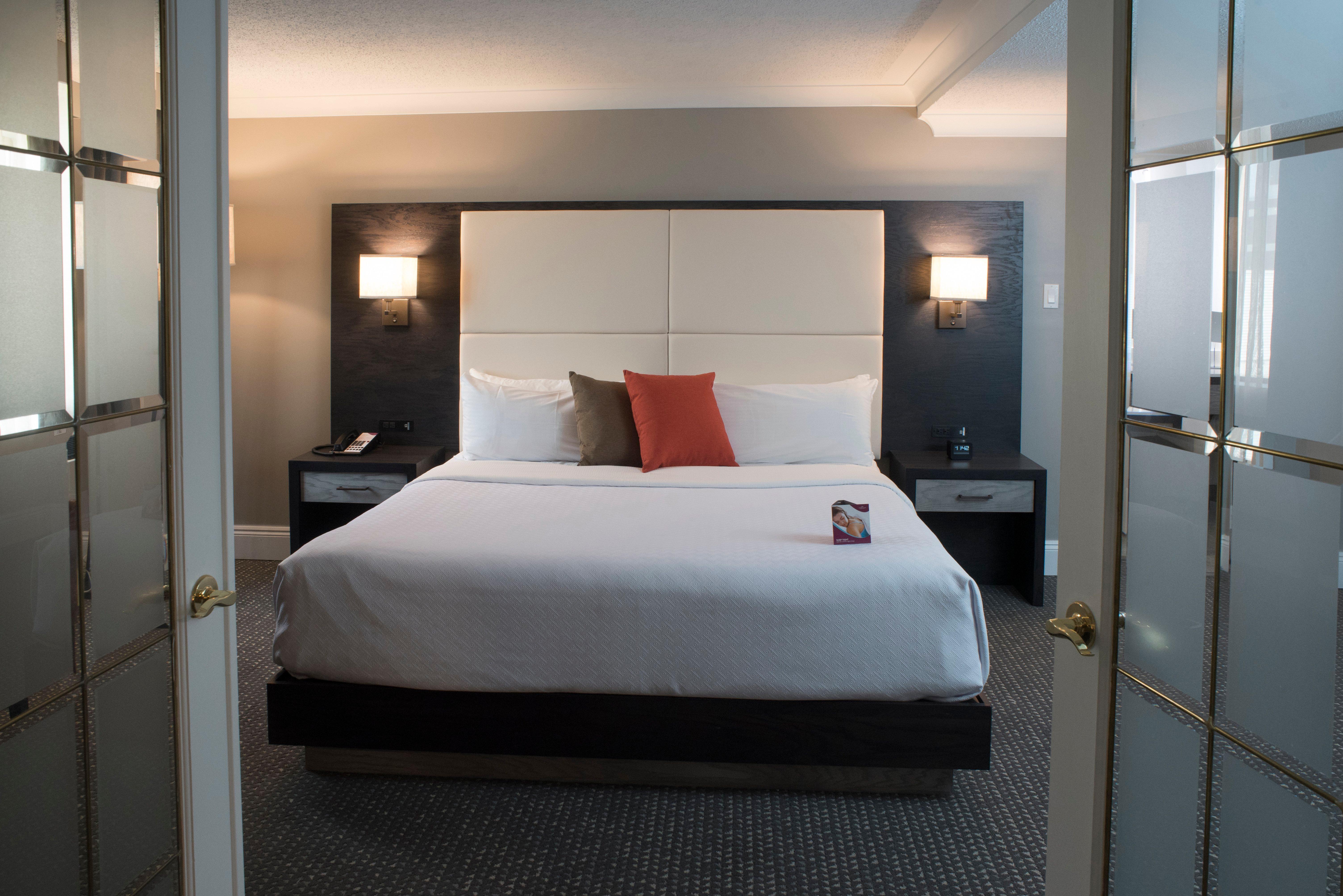 Crowne Plaza Fredericton Lord Beaverbrook By Ihg Extérieur photo