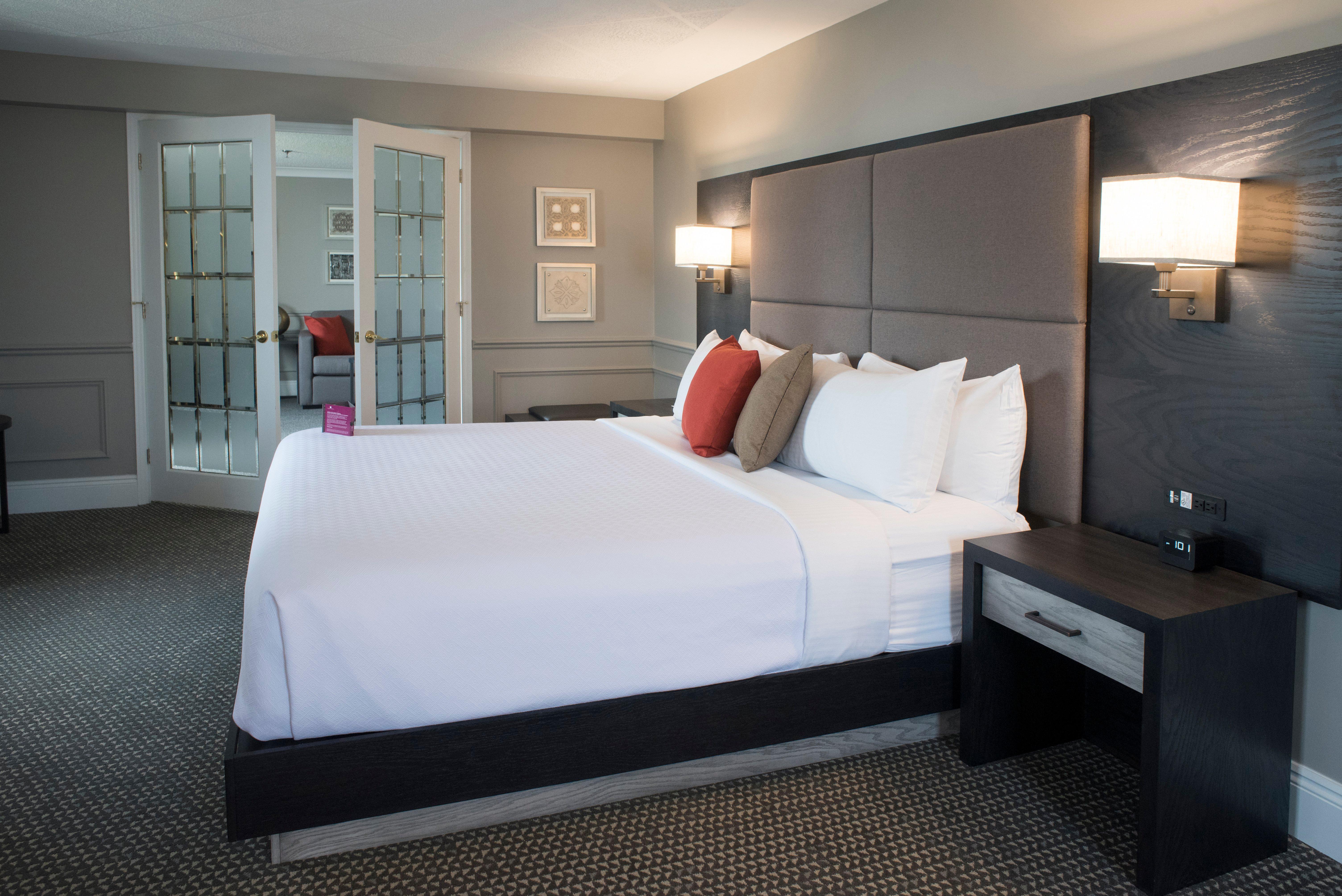 Crowne Plaza Fredericton Lord Beaverbrook By Ihg Extérieur photo