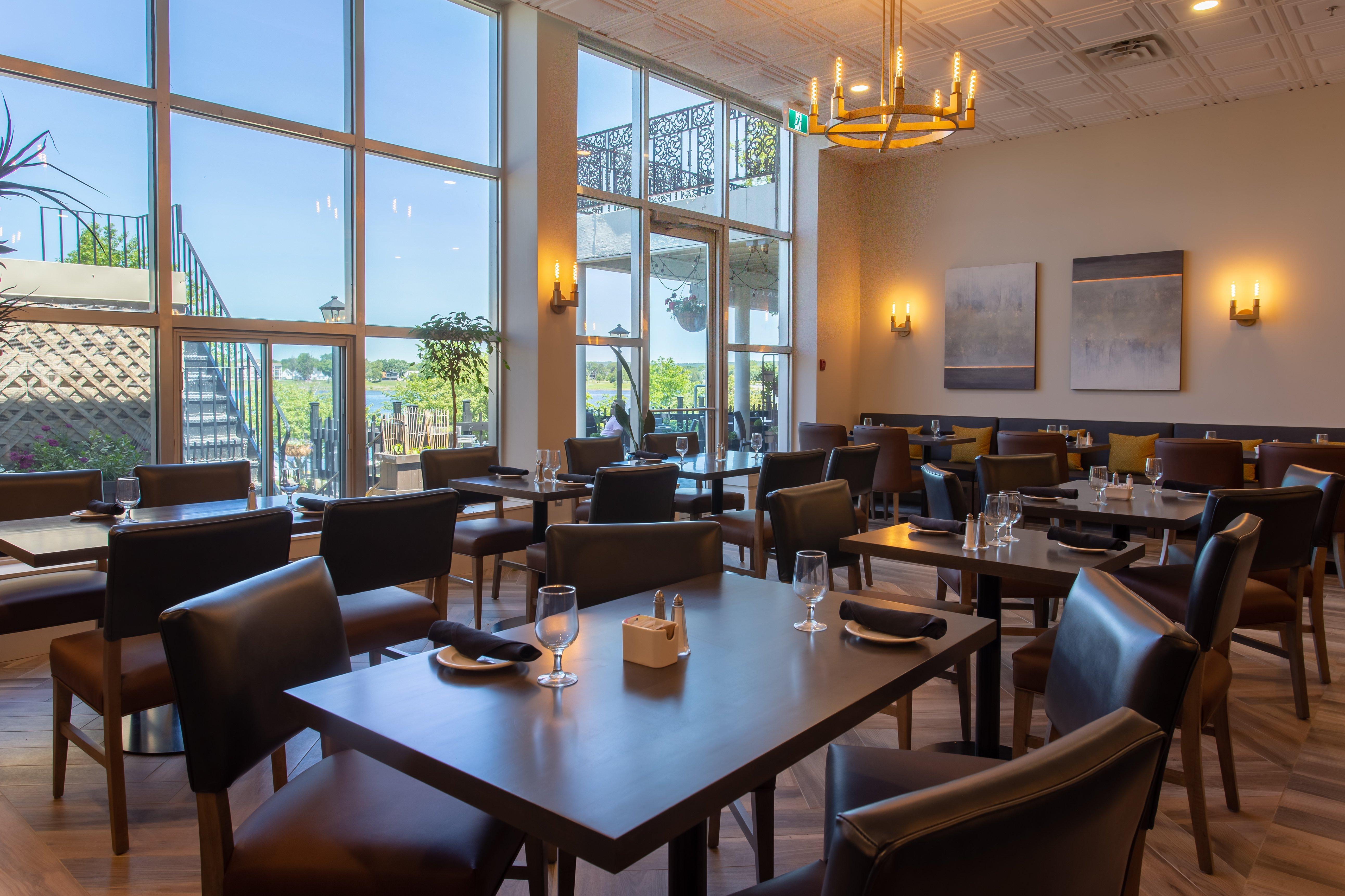 Crowne Plaza Fredericton Lord Beaverbrook By Ihg Extérieur photo
