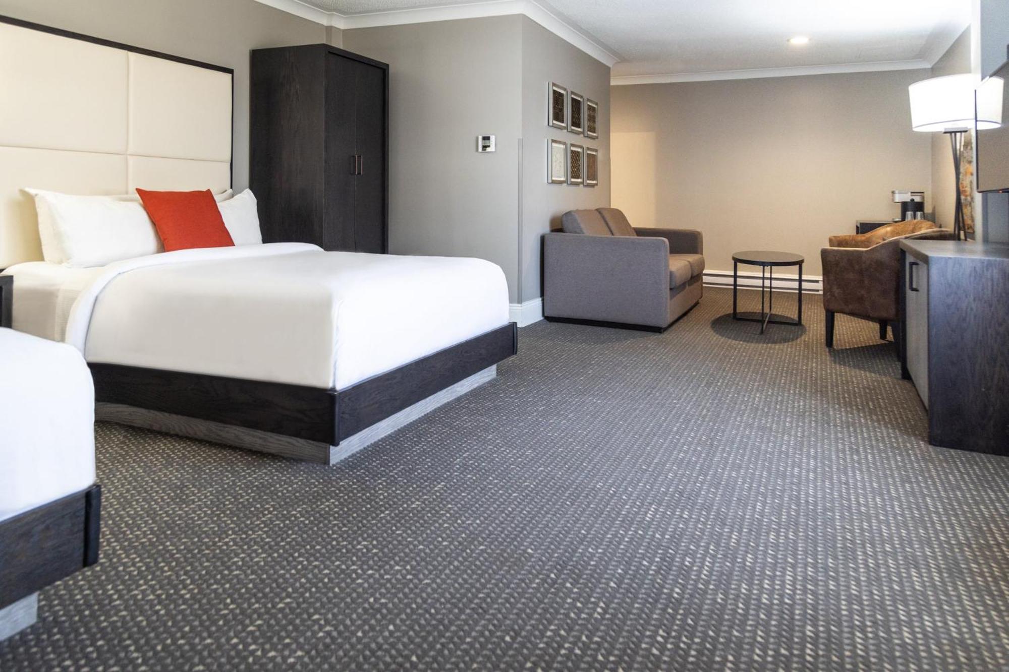 Crowne Plaza Fredericton Lord Beaverbrook By Ihg Extérieur photo