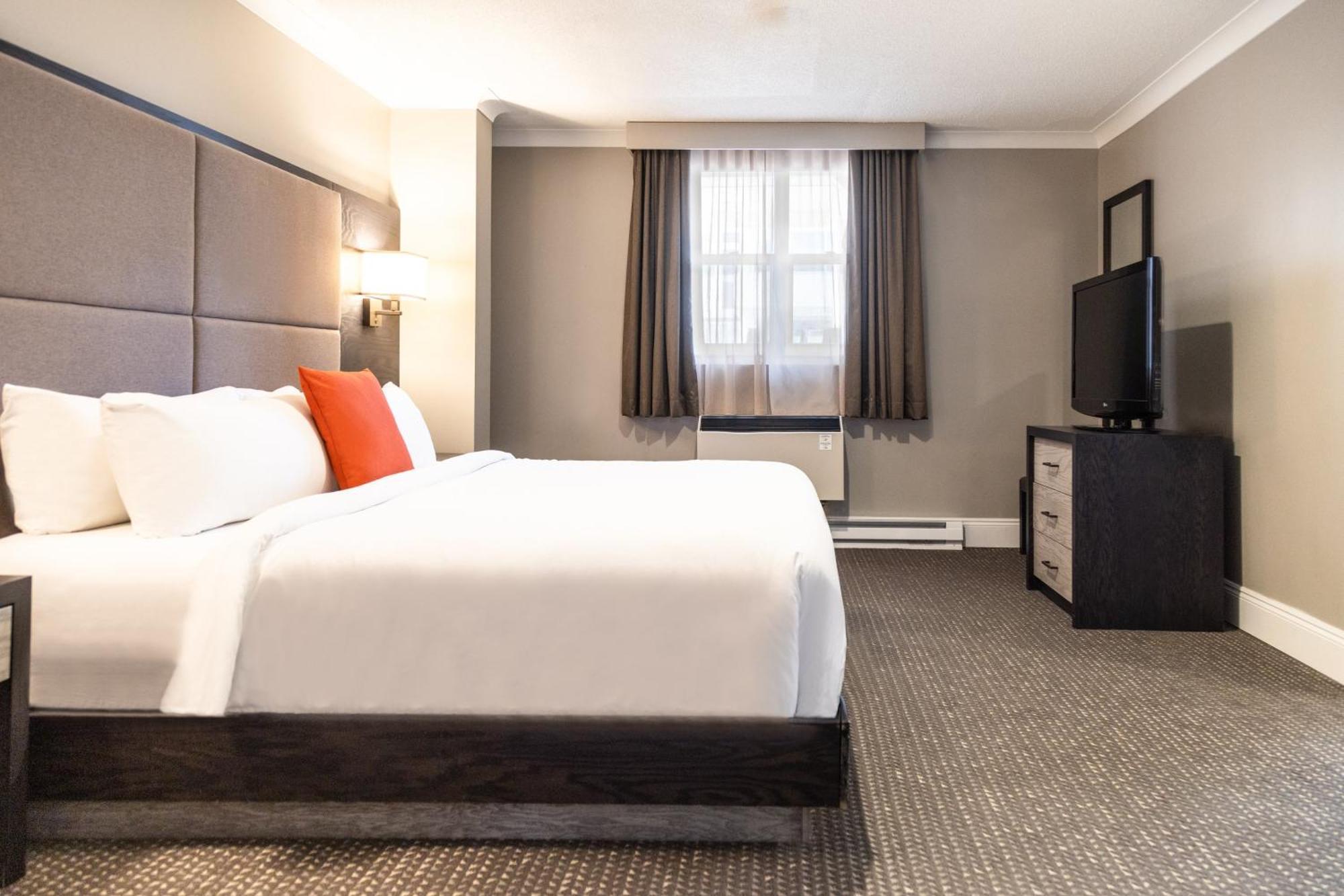 Crowne Plaza Fredericton Lord Beaverbrook By Ihg Extérieur photo
